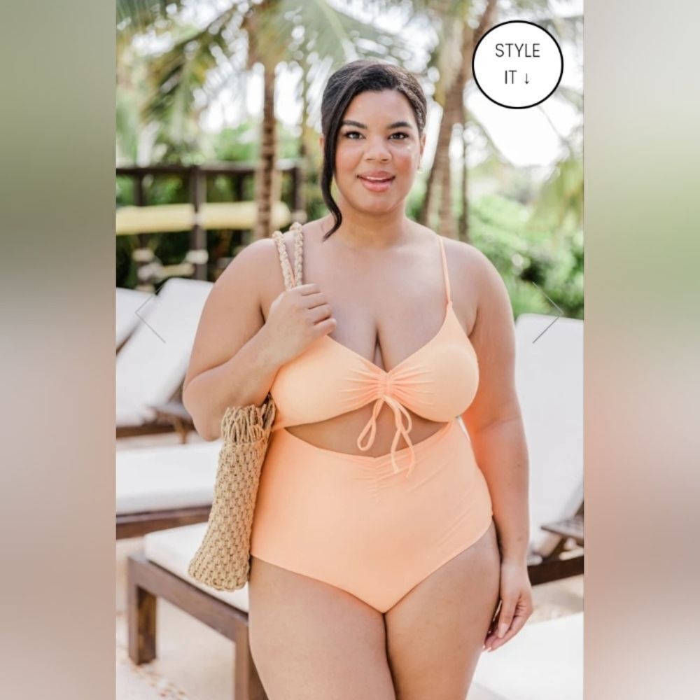 NWOT - ALL INCLUSIVE RESORT ORANGE CINCHED CUTOUT ONE PIECE SWIMSUIT - Picture 8 of 9